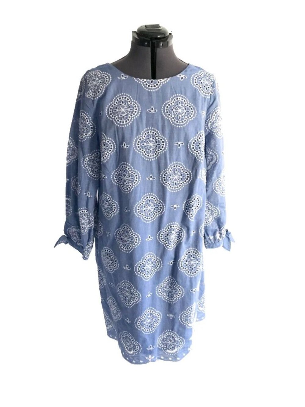 Talbots Blue Embroidered Eyelet Shift Dress, Size 14 Scalloped Hem, NWT